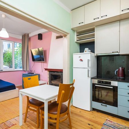 Sofia'S 1Bd Colourful Getaway Near Ndk Apartment Exterior foto